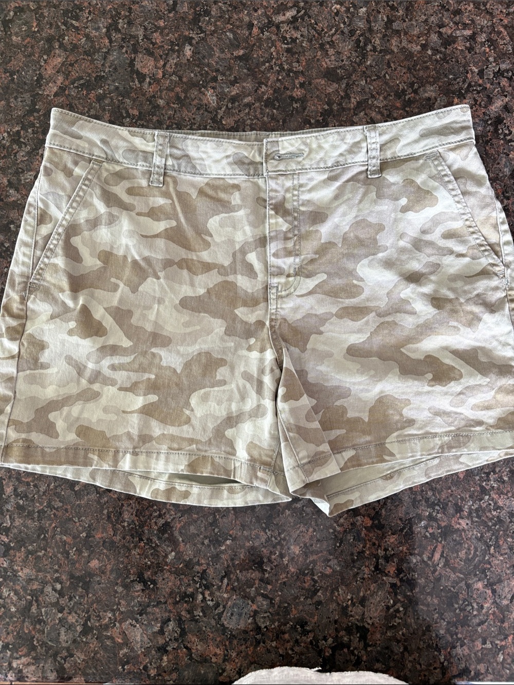 a.n.a Women's Camo Bermuda Shorts in shades of green.